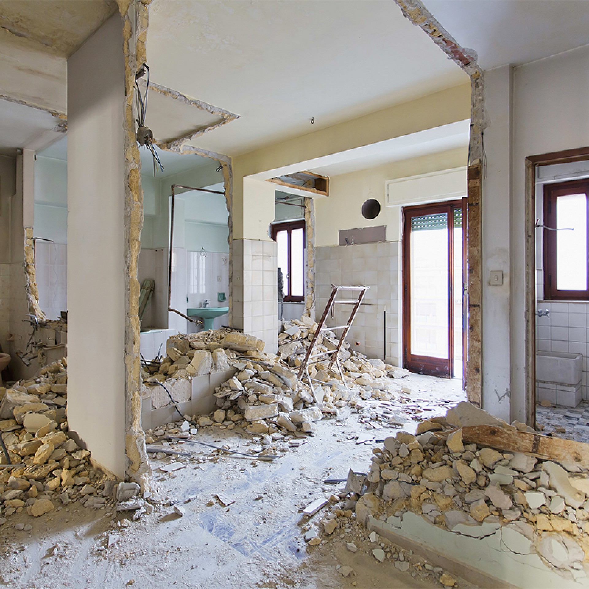 Rénovation, parachèvement - Fant-Tech sprl